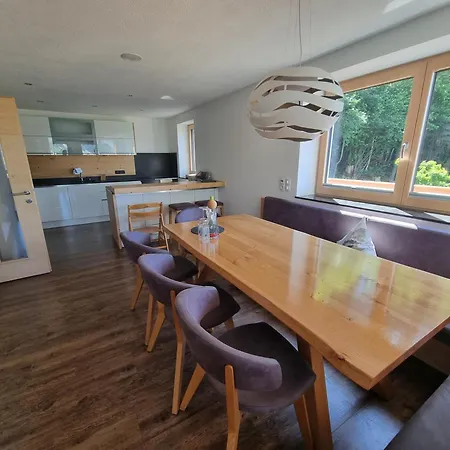 La-wurm Mit Privatem Whirlpool Lejlighed Hart im Zillertal