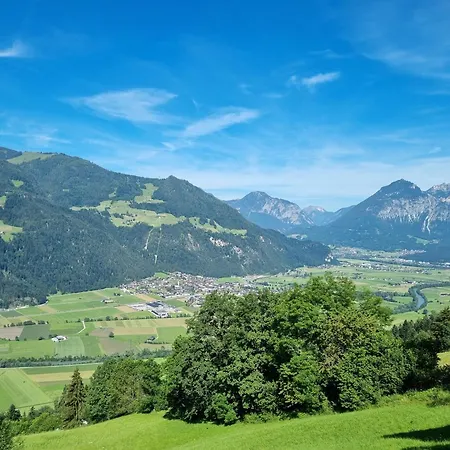 La-wurm Mit Privatem Whirlpool *