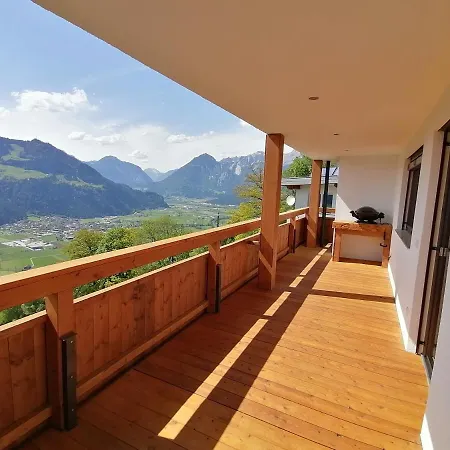 La-wurm Mit Privatem Whirlpool Daire Hart im Zillertal