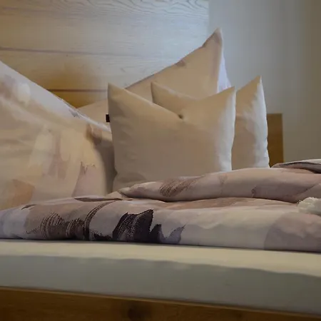 La-wurm Mit Privatem Whirlpool