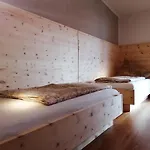 La-wurm Mit Privatem Whirlpool * Hart im Zillertal