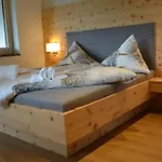 Appartamento La-wurm Mit Privatem Whirlpool